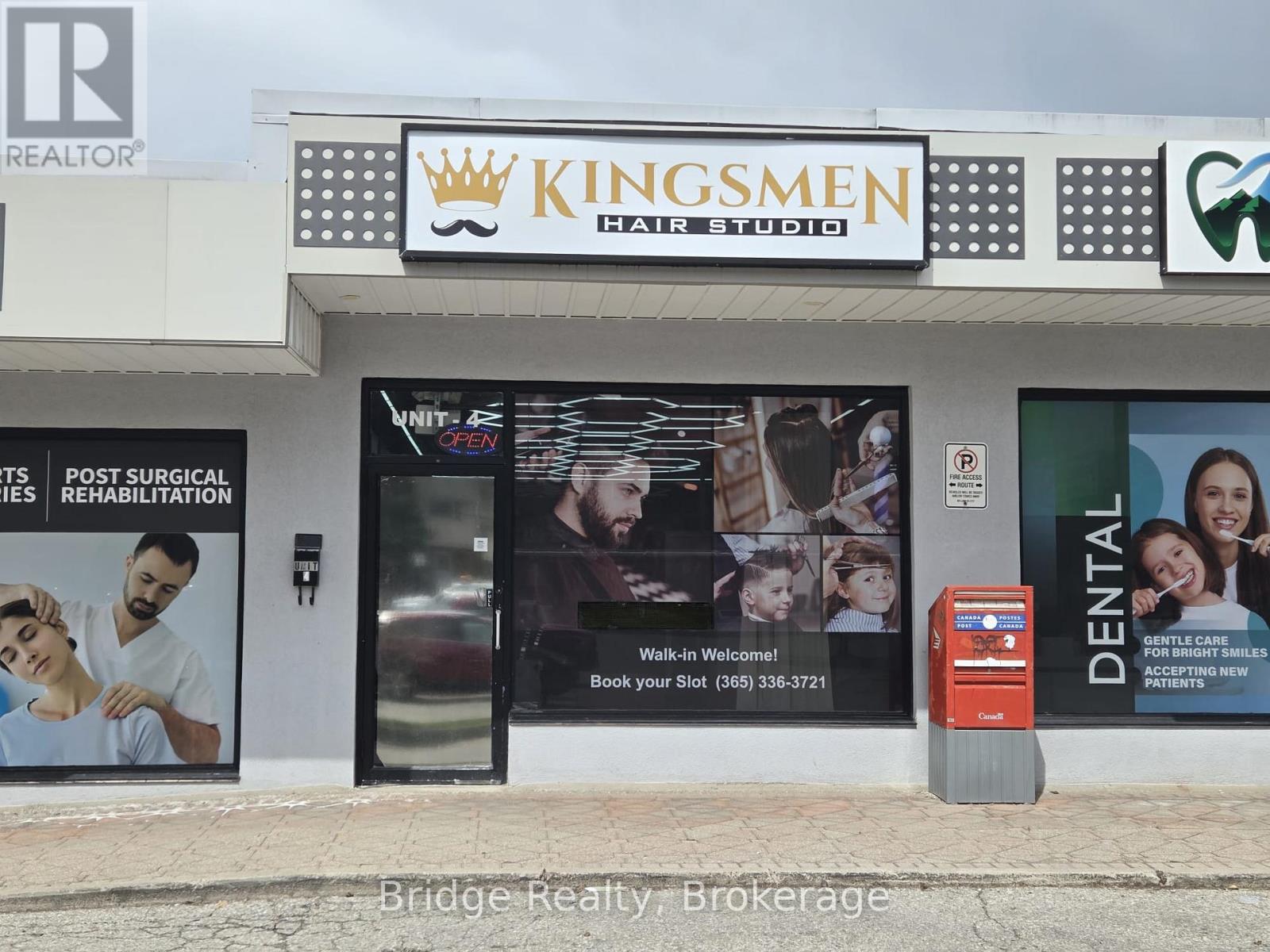 4 - 635 Greenhill Avenue, Hamilton (Vincent), Ontario  L8K 5W8 - Photo 2 - X12878280