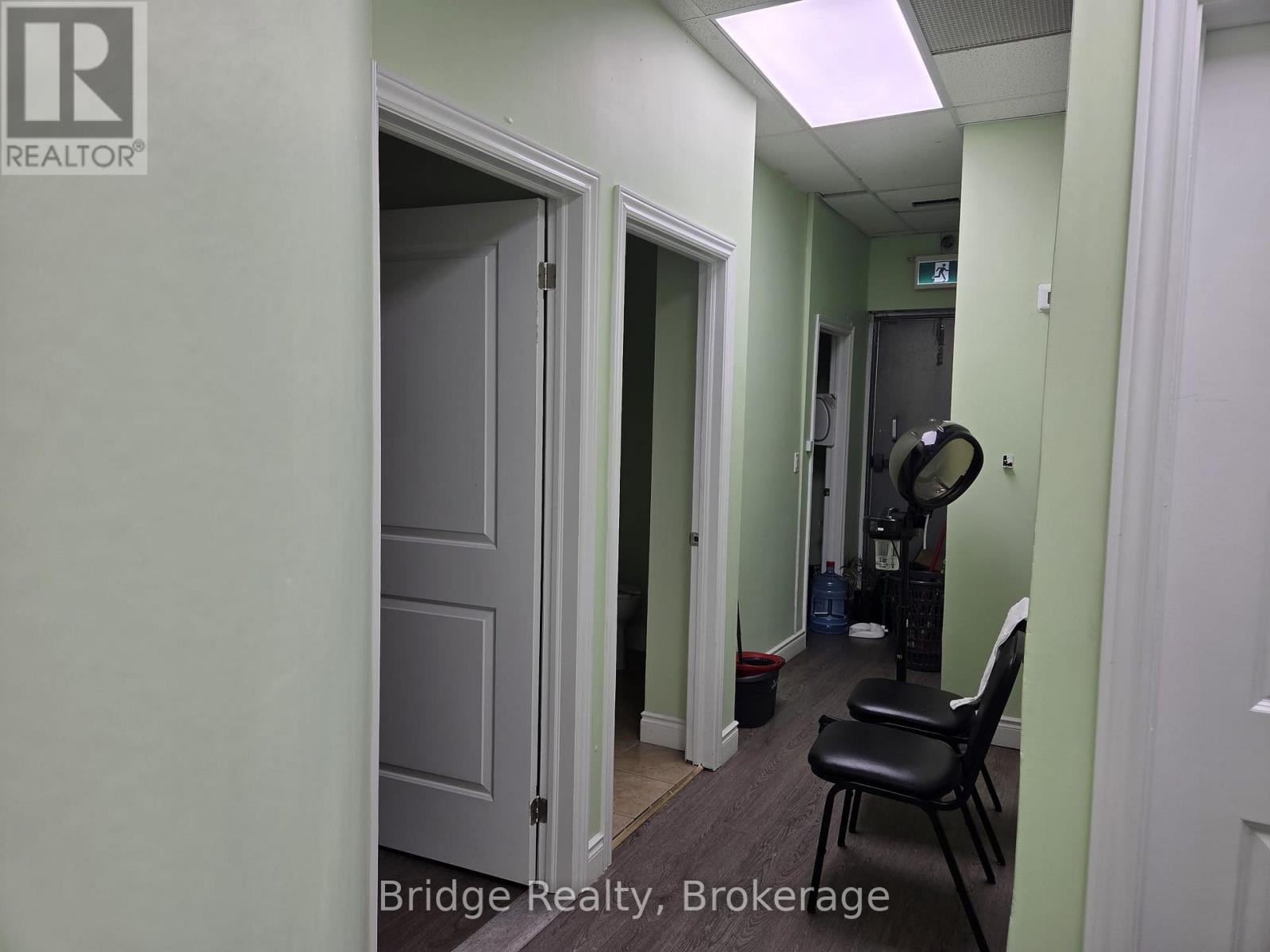 4 - 635 Greenhill Avenue, Hamilton (Vincent), Ontario  L8K 5W8 - Photo 24 - X12878280