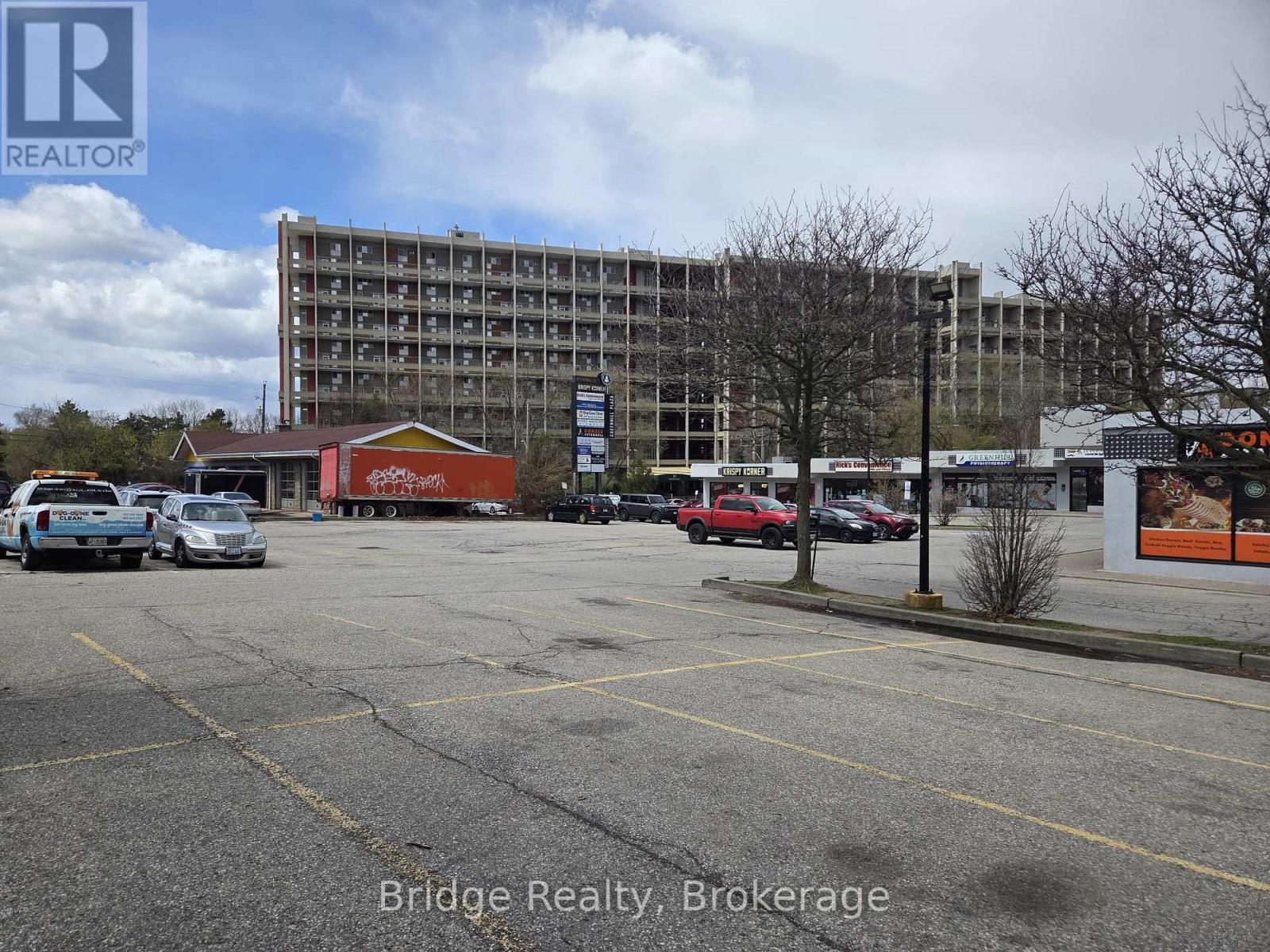 4 - 635 Greenhill Avenue, Hamilton (Vincent), Ontario  L8K 5W8 - Photo 28 - X12878280