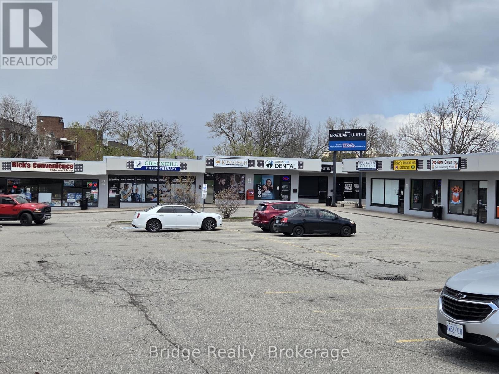 4 - 635 Greenhill Avenue, Hamilton (Vincent), Ontario  L8K 5W8 - Photo 31 - X12878280