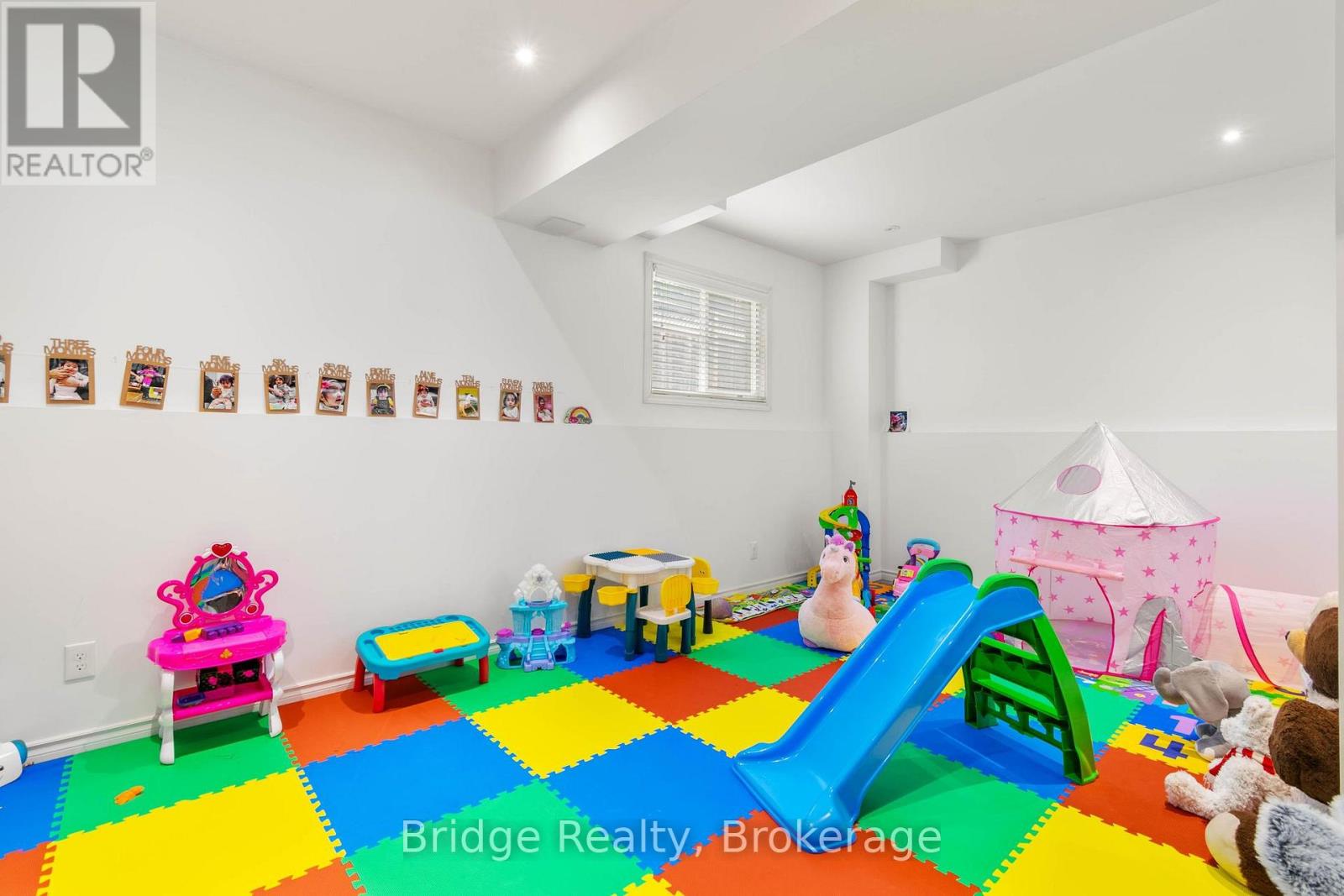 451 Fairway Road, Woodstock (Woodstock - North), Ontario  N4T 0E1 - Photo 26 - X12878592