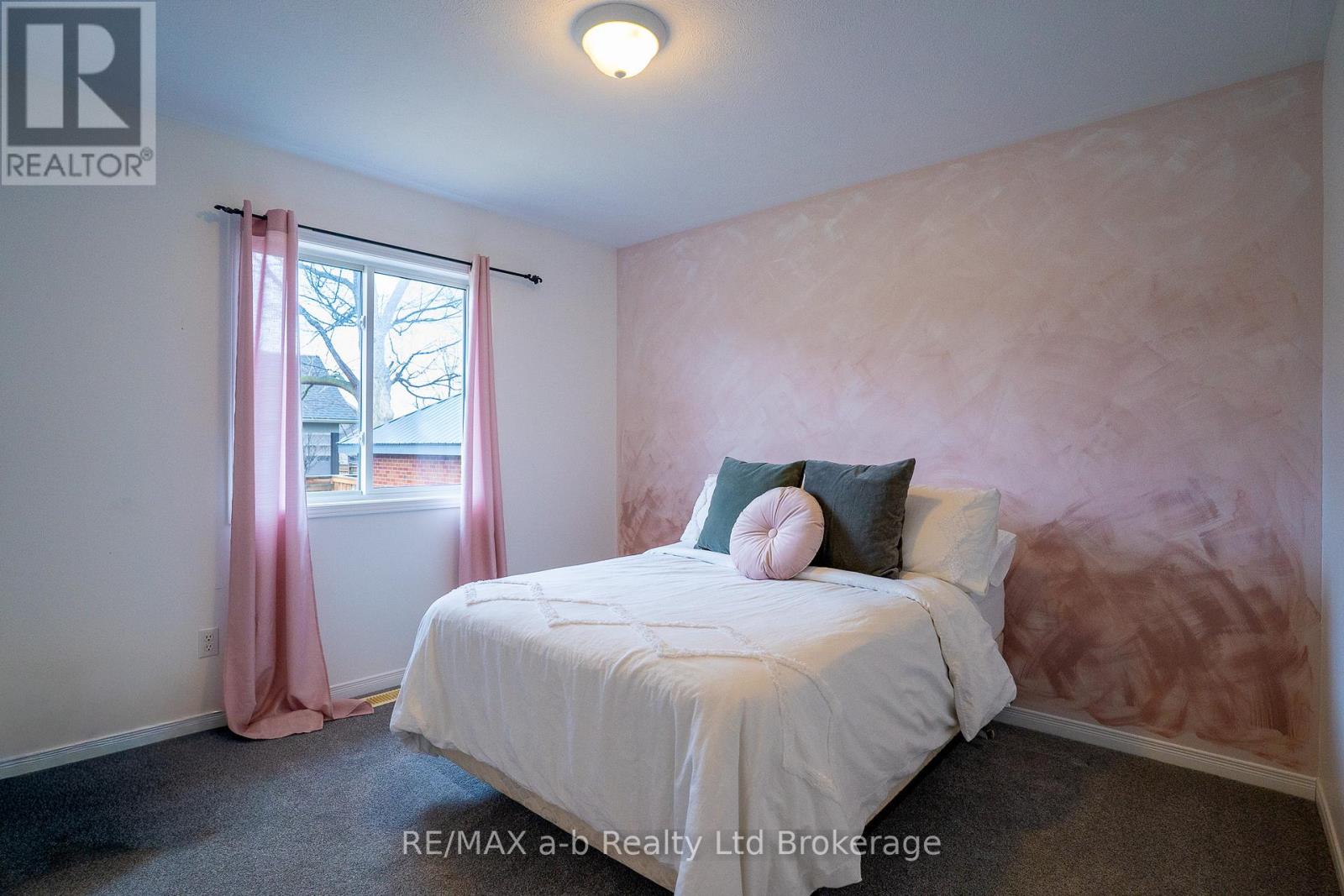 4 George Street, Norwich (Norwich Town), Ontario  N0J 1P0 - Photo 11 - X12878756