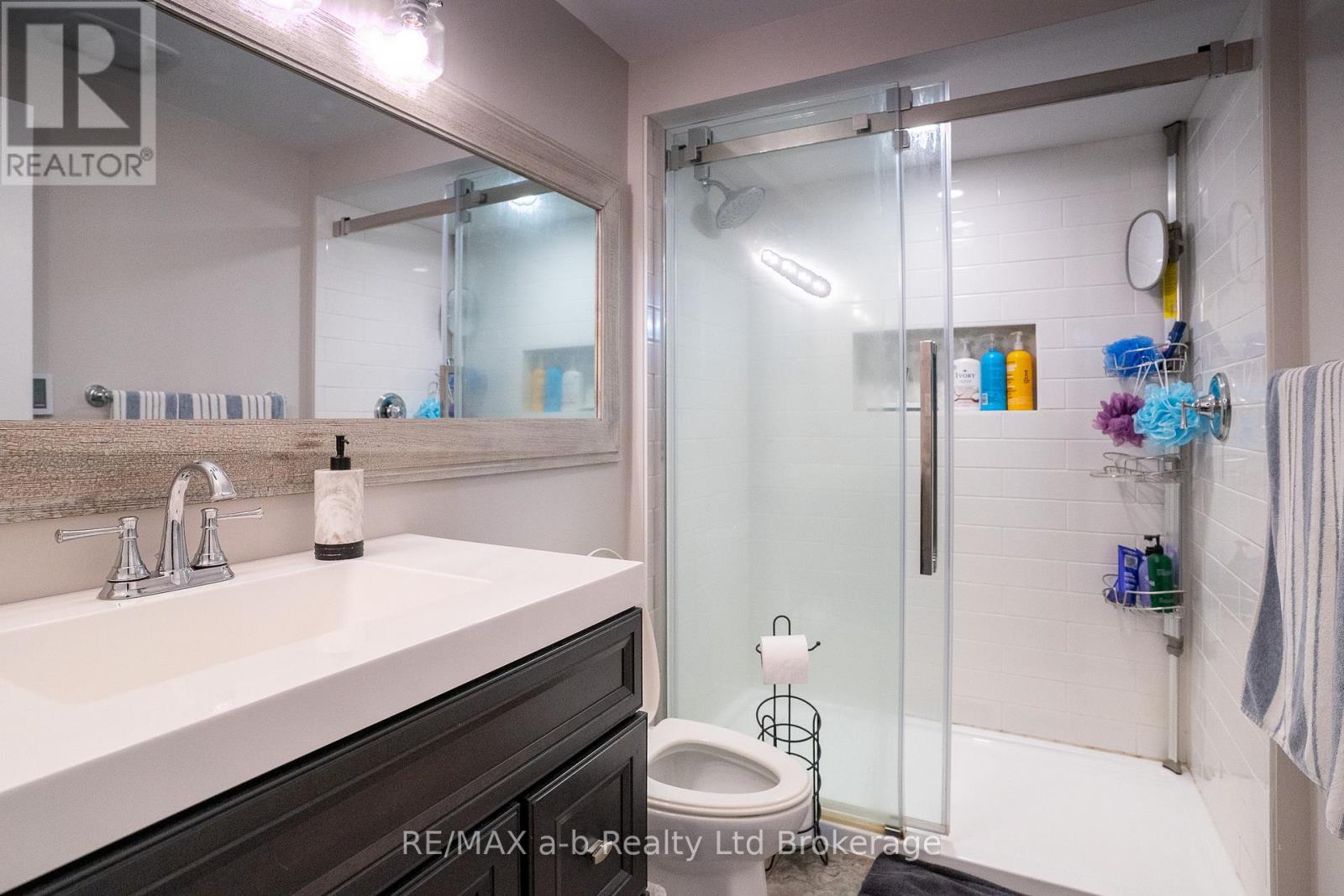 4 George Street, Norwich (Norwich Town), Ontario  N0J 1P0 - Photo 16 - X12878756