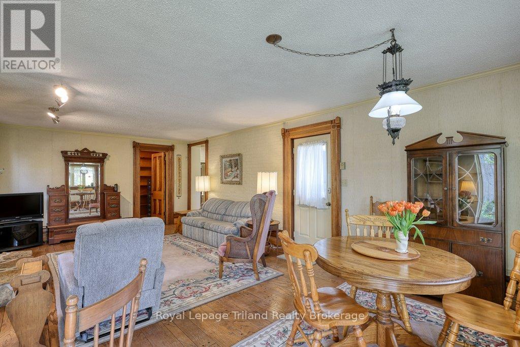 94 Rolph Street, Tillsonburg, Ontario  N4G 3Y4 - Photo 18 - X12879076