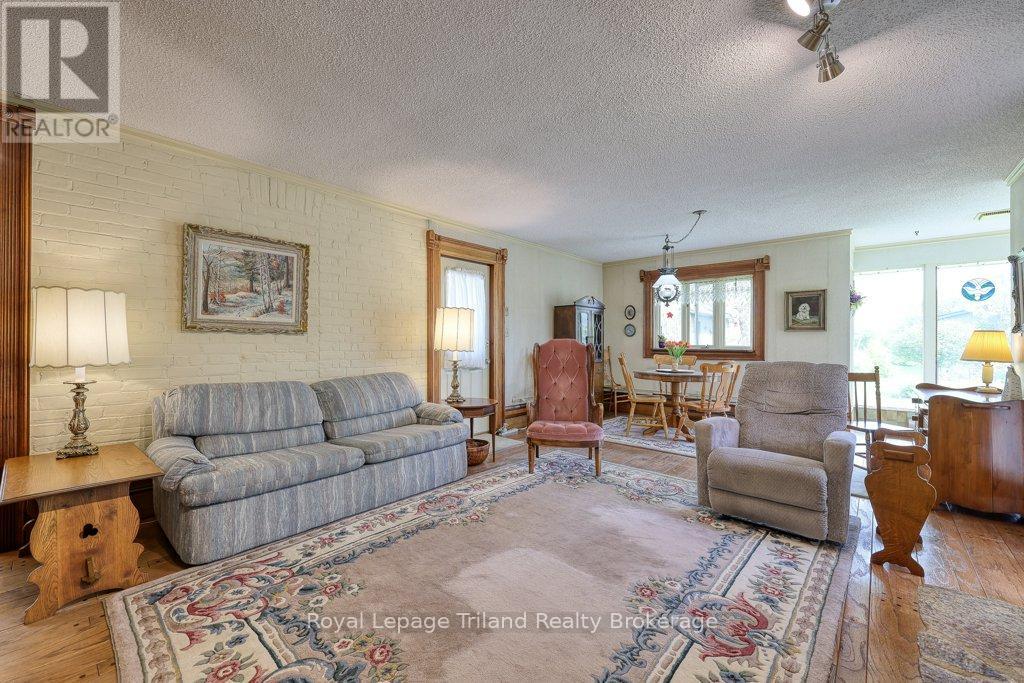 94 Rolph Street, Tillsonburg, Ontario  N4G 3Y4 - Photo 19 - X12879076