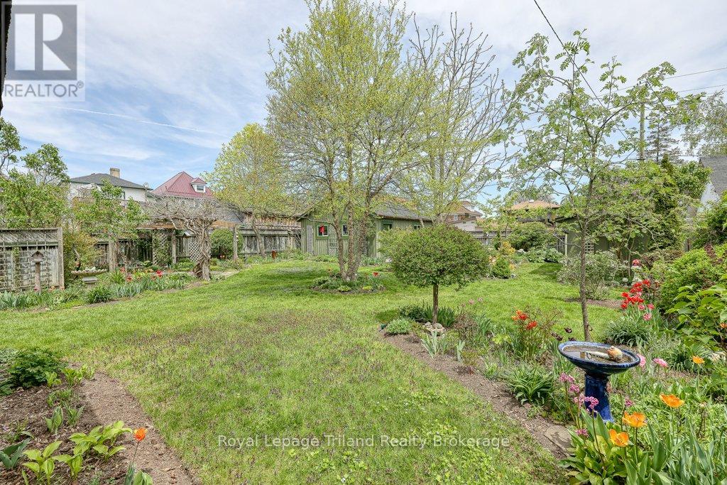 94 Rolph Street, Tillsonburg, Ontario  N4G 3Y4 - Photo 40 - X12879076