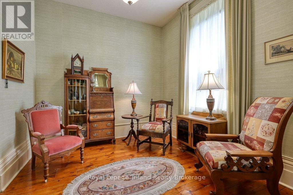 94 Rolph Street, Tillsonburg, Ontario  N4G 3Y4 - Photo 6 - X12879076