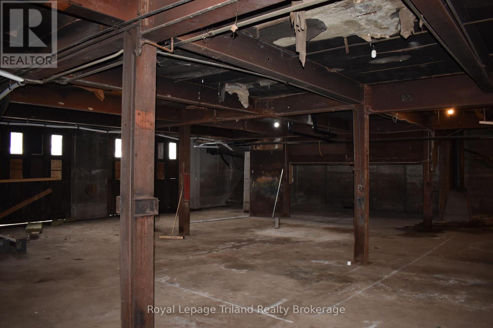 11 Ontario Road, West Perth (Mitchell), Ontario  N0K 1N0 - Photo 13 - X12880624