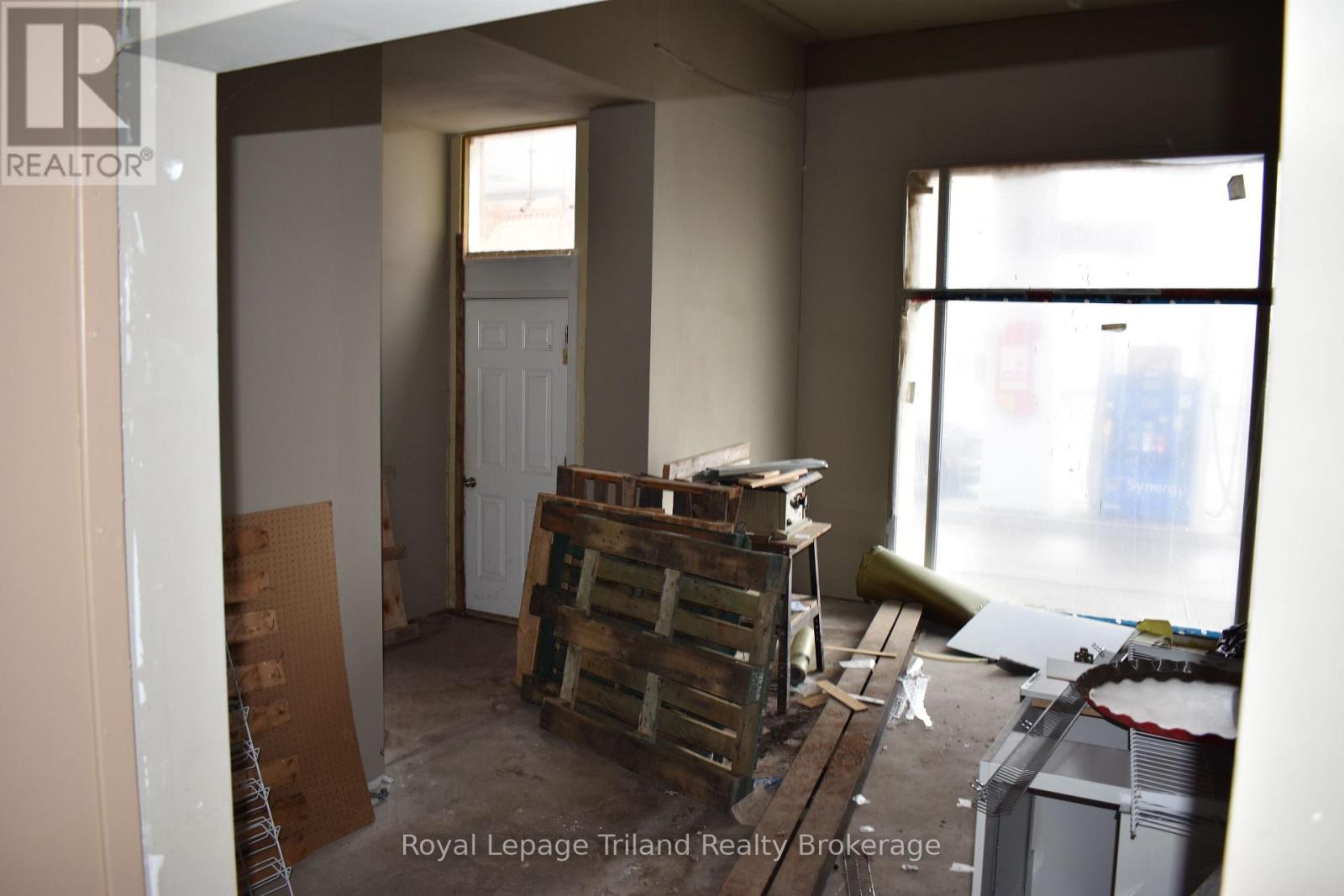 11 Ontario Road, West Perth (Mitchell), Ontario  N0K 1N0 - Photo 5 - X12880624