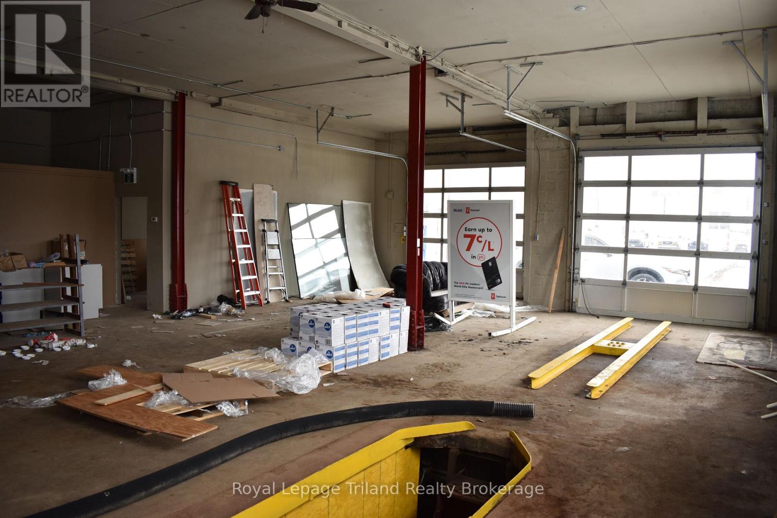 11 Ontario Road, West Perth (Mitchell), Ontario  N0K 1N0 - Photo 6 - X12880624