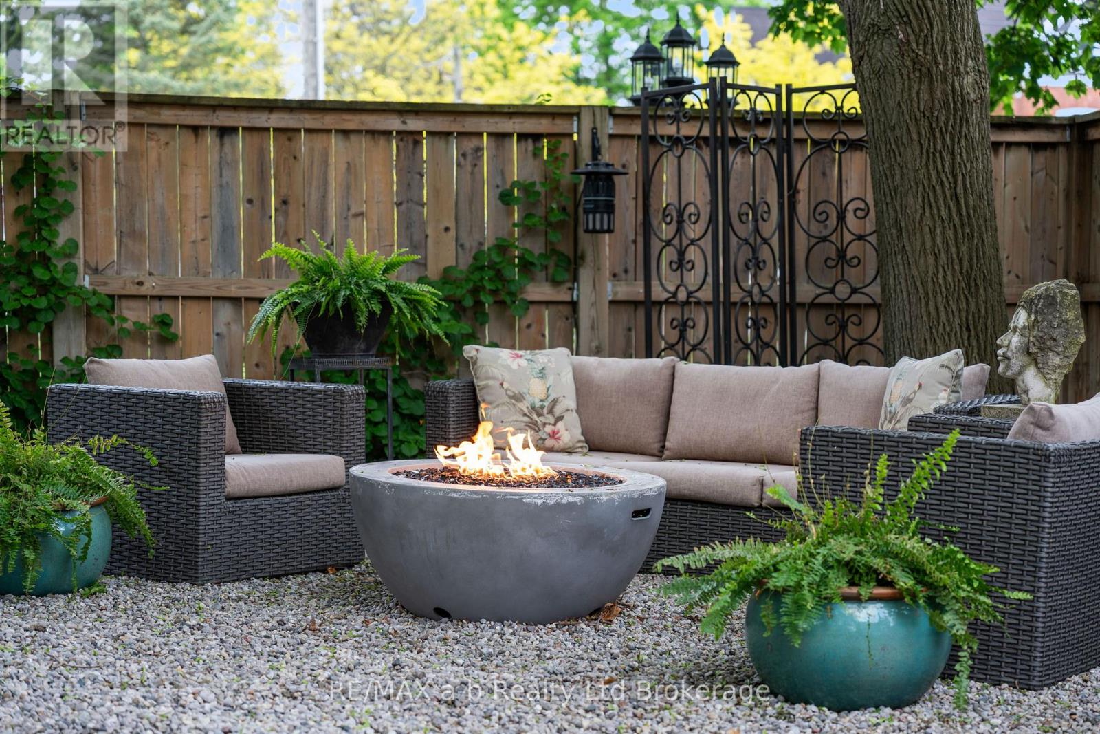 74 Centre Street, Aylmer, Ontario  N5H 2G5 - Photo 42 - X12886150