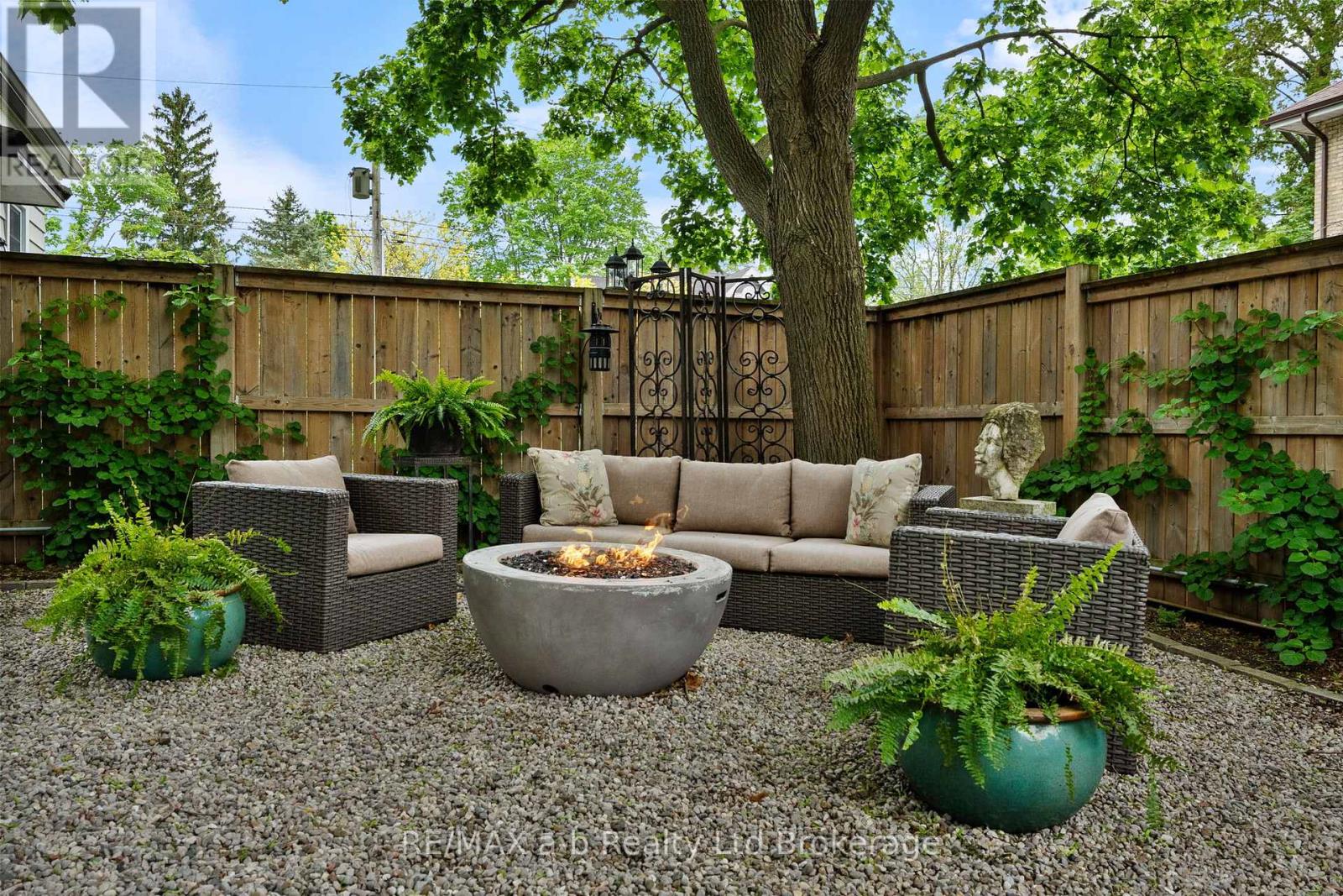 74 Centre Street, Aylmer, Ontario  N5H 2G5 - Photo 43 - X12886150