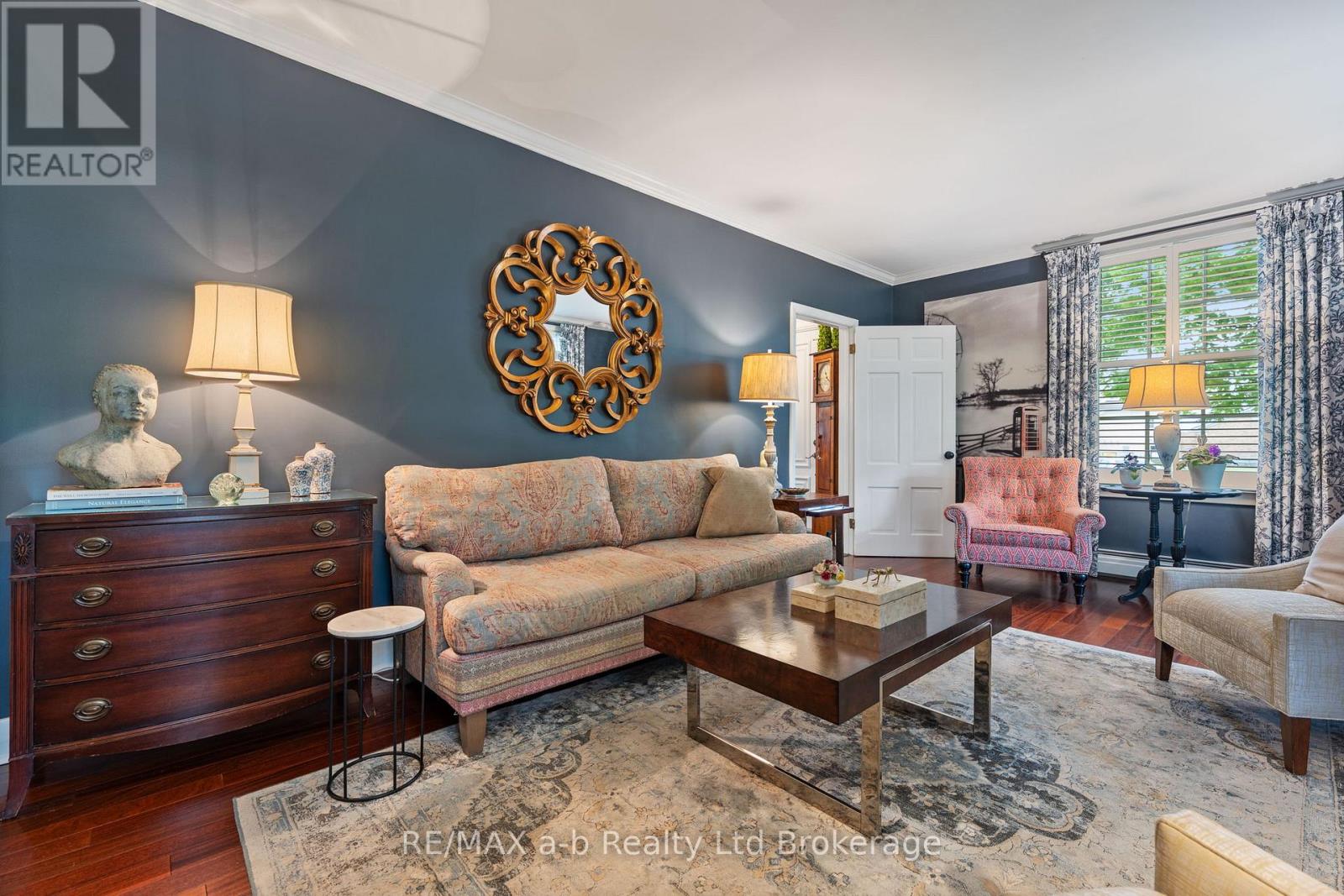 74 Centre Street, Aylmer, Ontario  N5H 2G5 - Photo 9 - X12886150