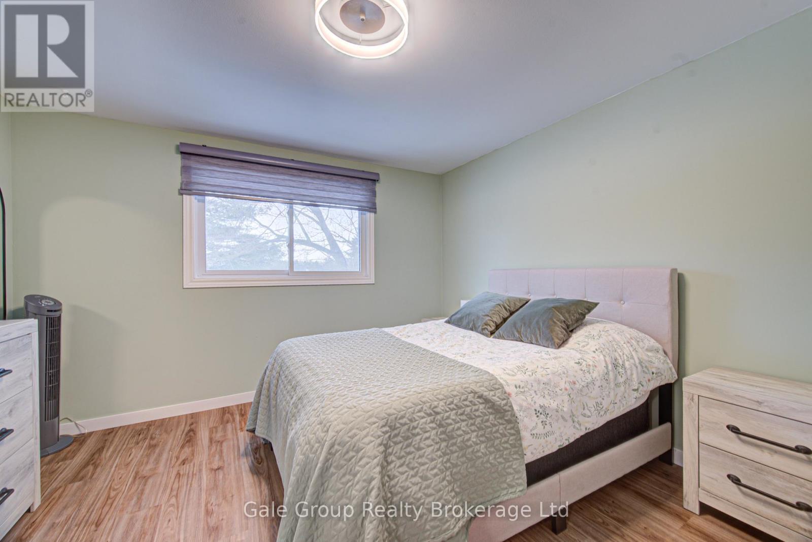 400 Odlum Drive, Woodstock (Woodstock - South), Ontario  N4S 3S2 - Photo 16 - X12890026