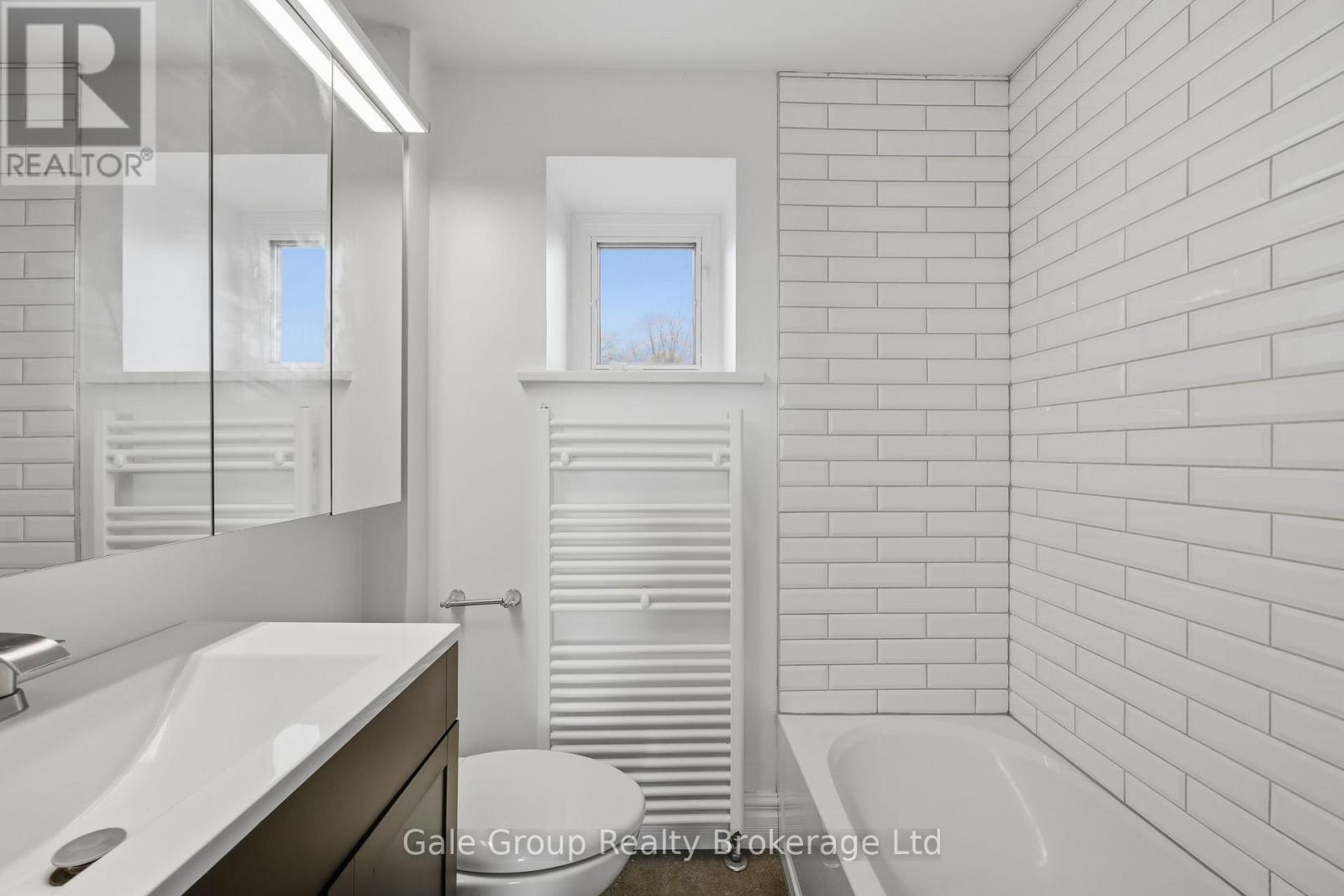 1349 Queen Street, Wilmot, Ontario  N0B 2E0 - Photo 25 - X12892194