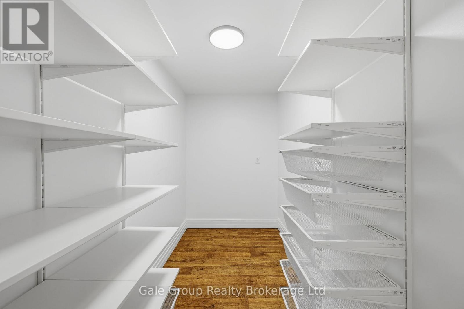 1349 Queen Street, Wilmot, Ontario  N0B 2E0 - Photo 35 - X12892194