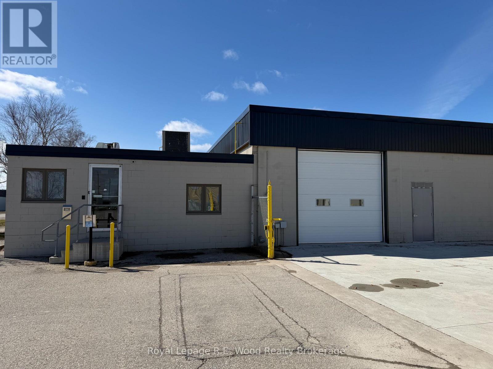 9 - 100 Townline Road, Tillsonburg, Ontario  N4G 2P9 - Photo 2 - X12892414