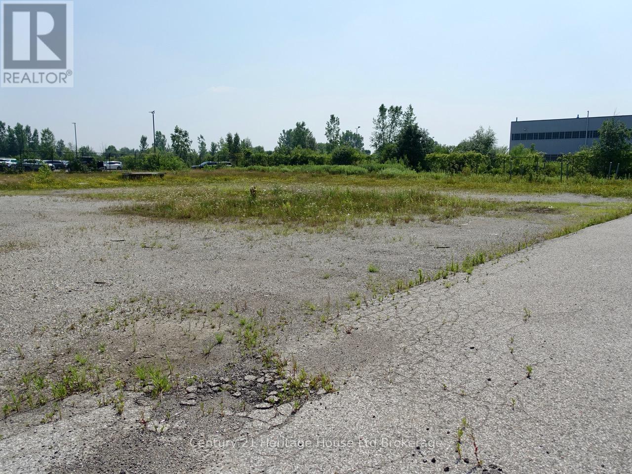 Unit 2 - 1344 Dundas Street E, Woodstock (Woodstock - South), Ontario  N4S 7V9 - Photo 8 - X12892600