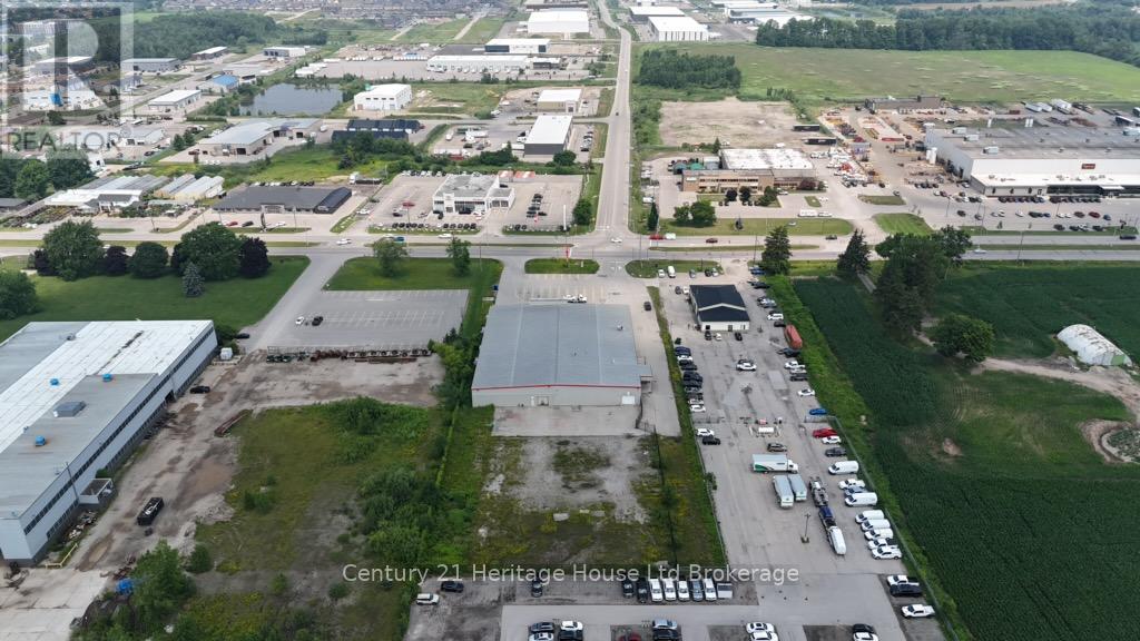 Unit 1 - 1344 Dundas Street E, Woodstock (Woodstock - South), Ontario  N4S 7V9 - Photo 2 - X12892604