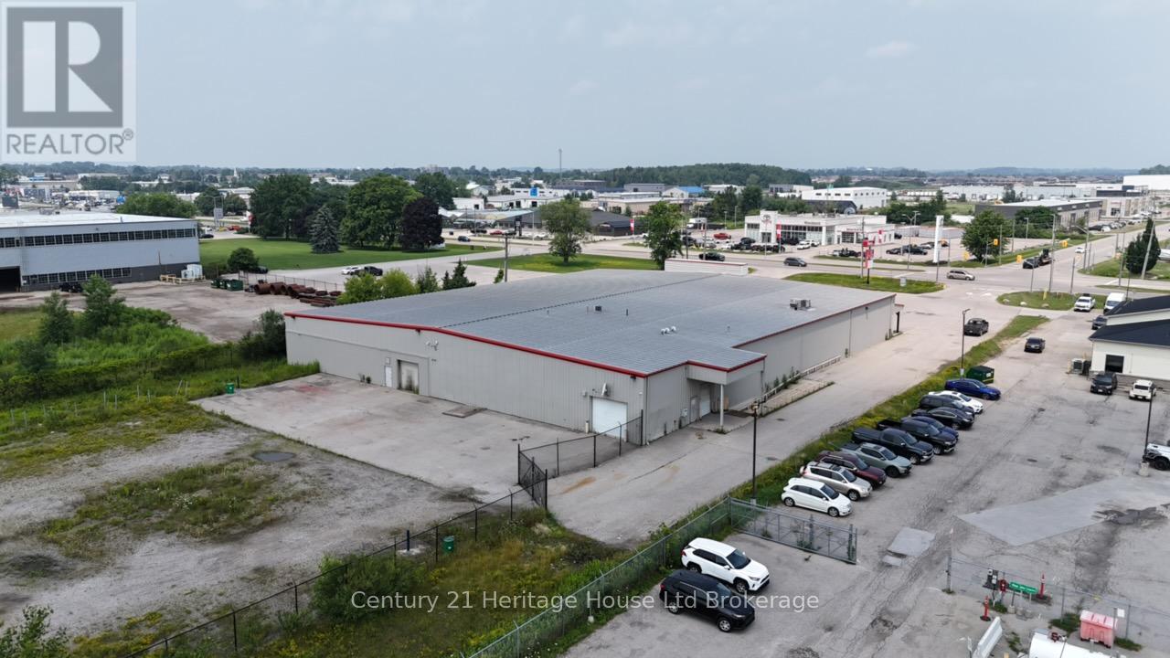 Unit 1 - 1344 Dundas Street E, Woodstock (Woodstock - South), Ontario  N4S 7V9 - Photo 3 - X12892604