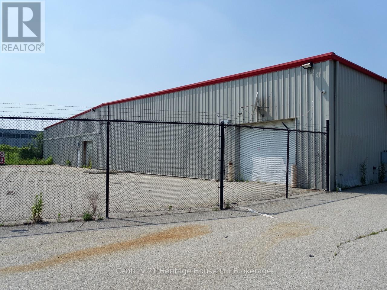 Unit 1 - 1344 Dundas Street E, Woodstock (Woodstock - South), Ontario  N4S 7V9 - Photo 8 - X12892604