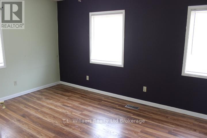 25130 Argyle Line, West Elgin, Ontario  N0L 2P0 - Photo 13 - X12892632