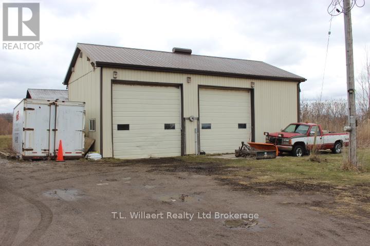 25130 Argyle Line, West Elgin, Ontario  N0L 2P0 - Photo 33 - X12892632