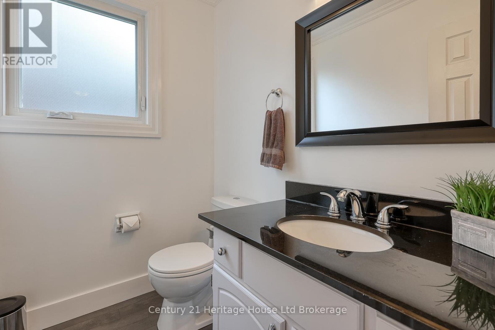 275 Cartier Drive N, Woodstock (Woodstock - North), Ontario  N4S 7T9 - Photo 19 - X12895834