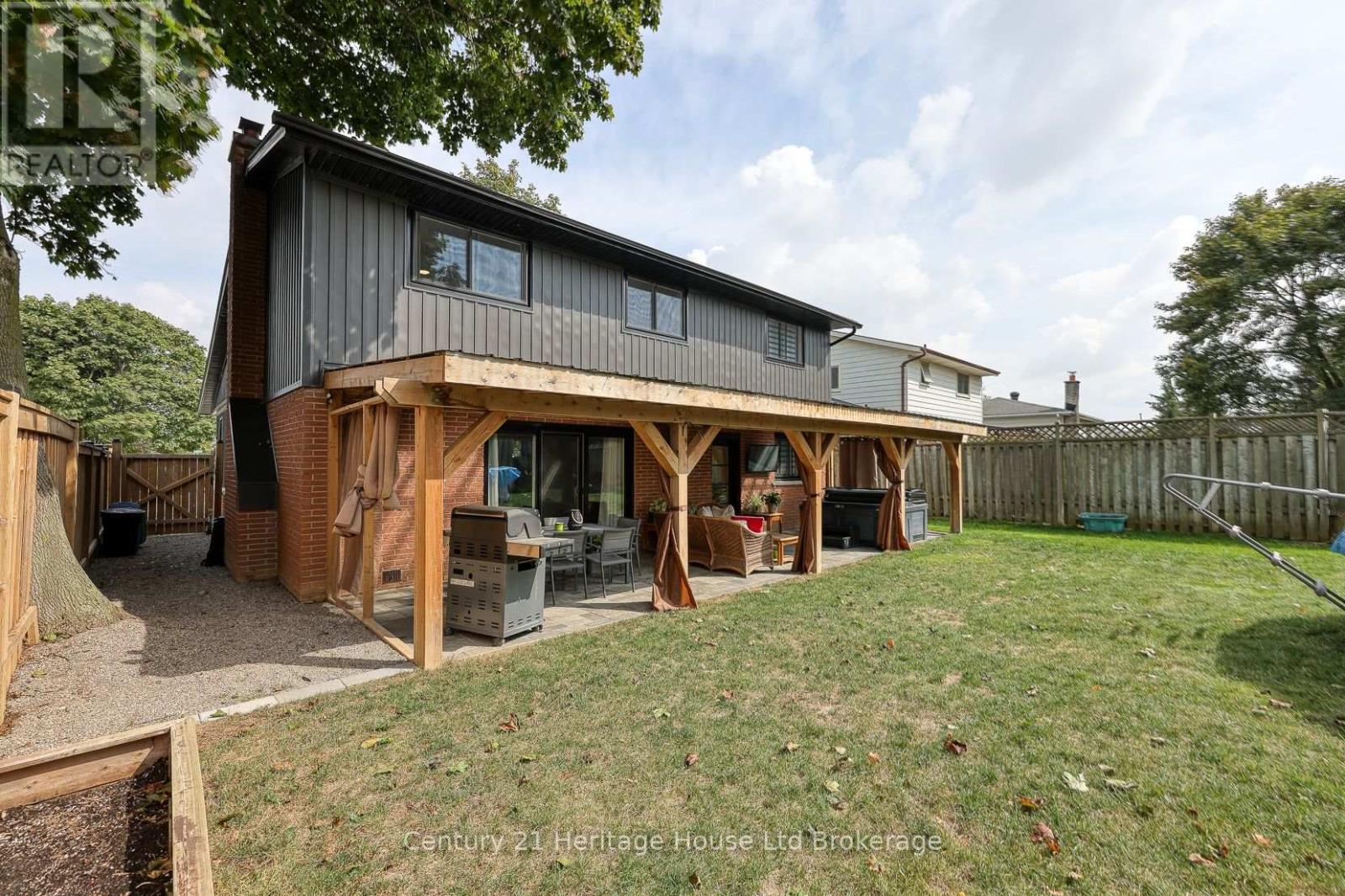 275 Cartier Drive N, Woodstock (Woodstock - North), Ontario  N4S 7T9 - Photo 30 - X12895834