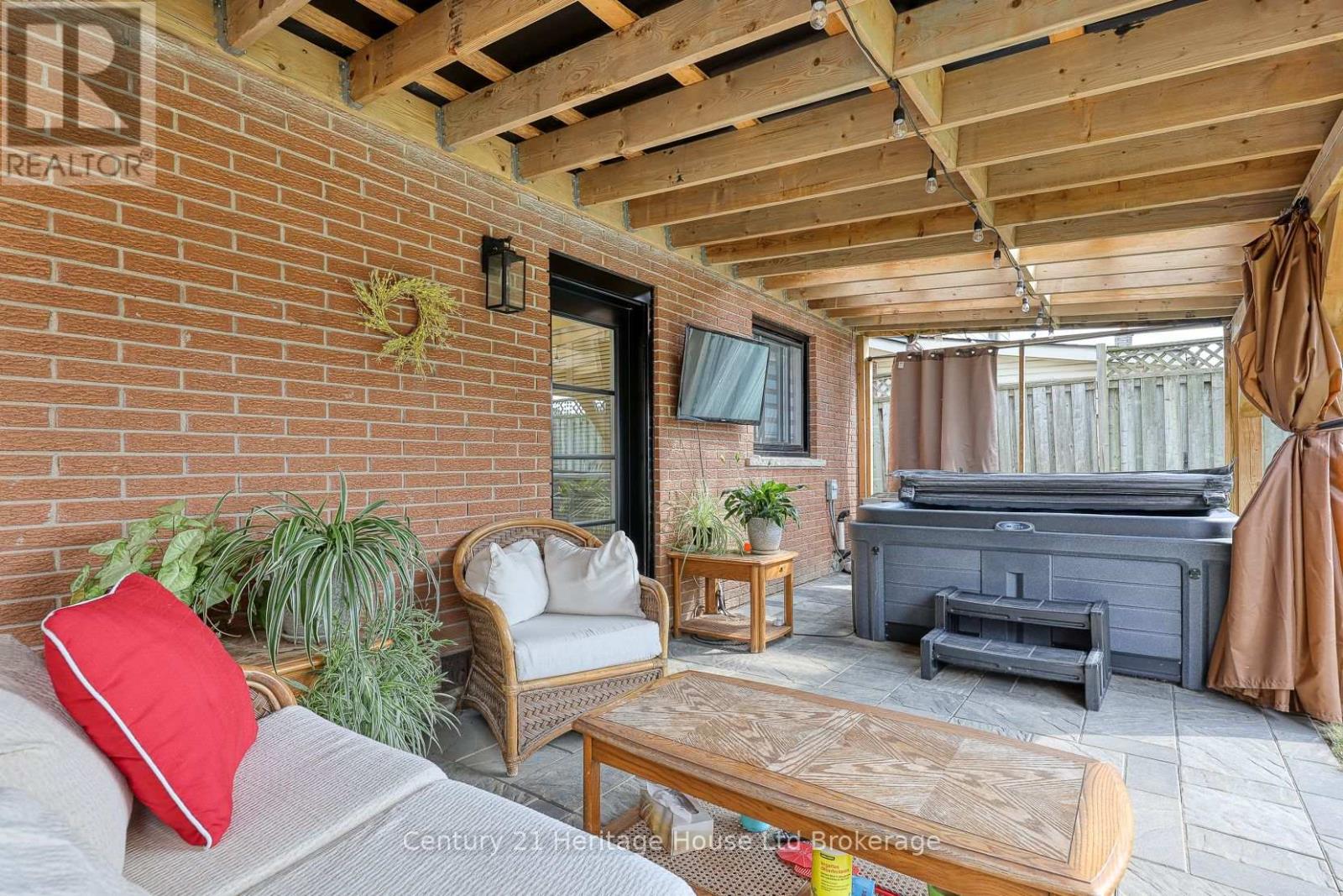 275 Cartier Drive N, Woodstock (Woodstock - North), Ontario  N4S 7T9 - Photo 34 - X12895834