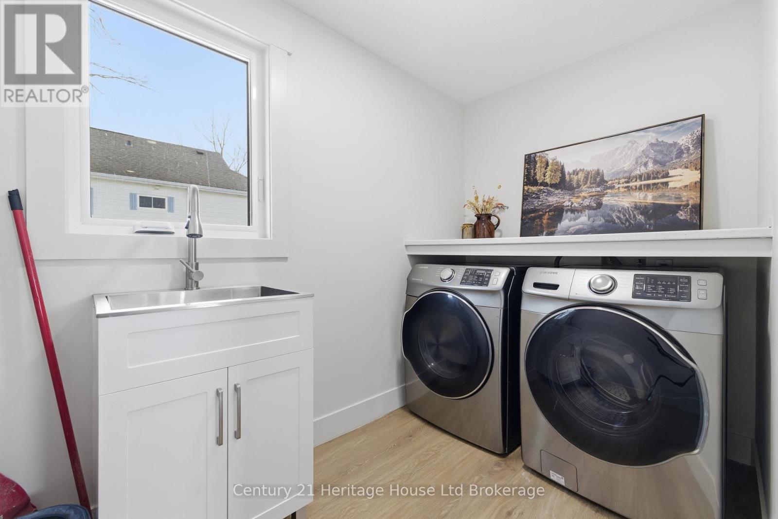 180 Cherry Street W, Ingersoll (Ingersoll - South), Ontario  N5C 1H9 - Photo 19 - X12896348