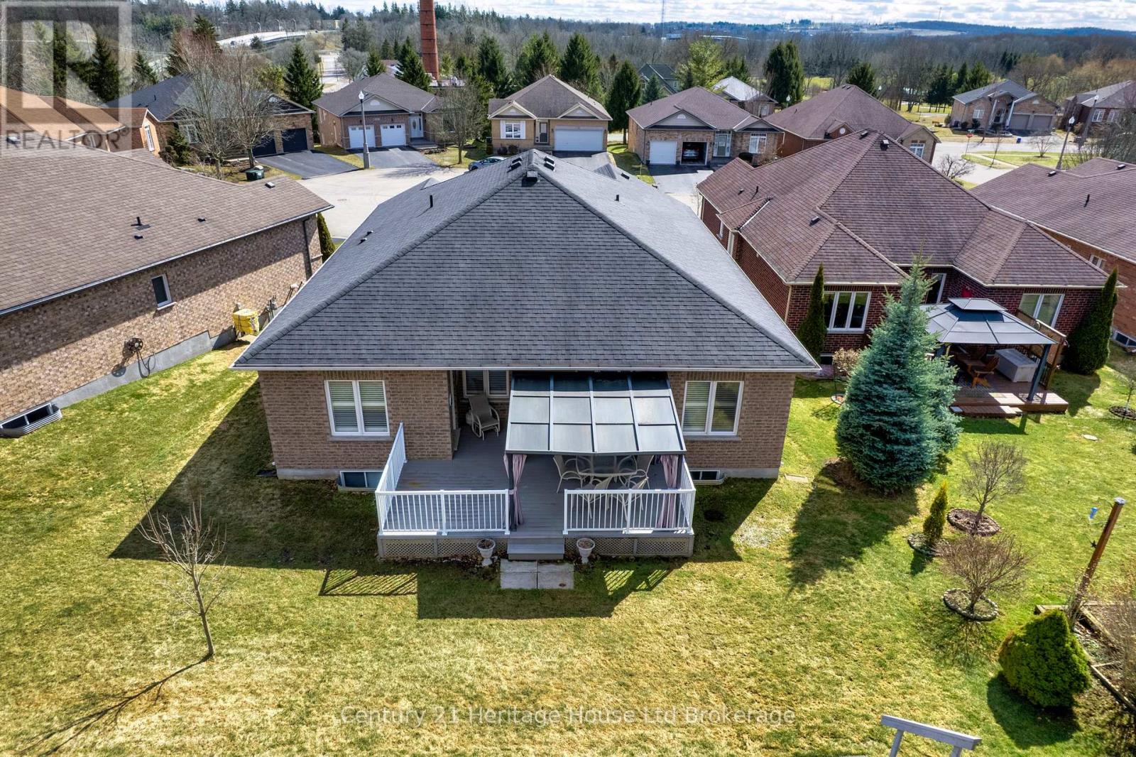 619 Fox Hollow Court, Woodstock (Woodstock - North), Ontario  N4T 1W3 - Photo 10 - X12896560