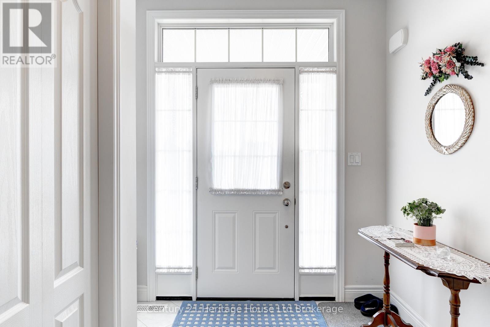 619 Fox Hollow Court, Woodstock (Woodstock - North), Ontario  N4T 1W3 - Photo 15 - X12896560