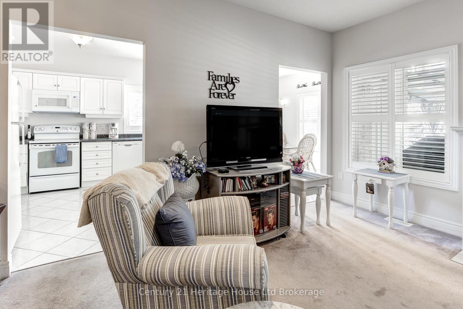 619 Fox Hollow Court, Woodstock (Woodstock - North), Ontario  N4T 1W3 - Photo 33 - X12896560