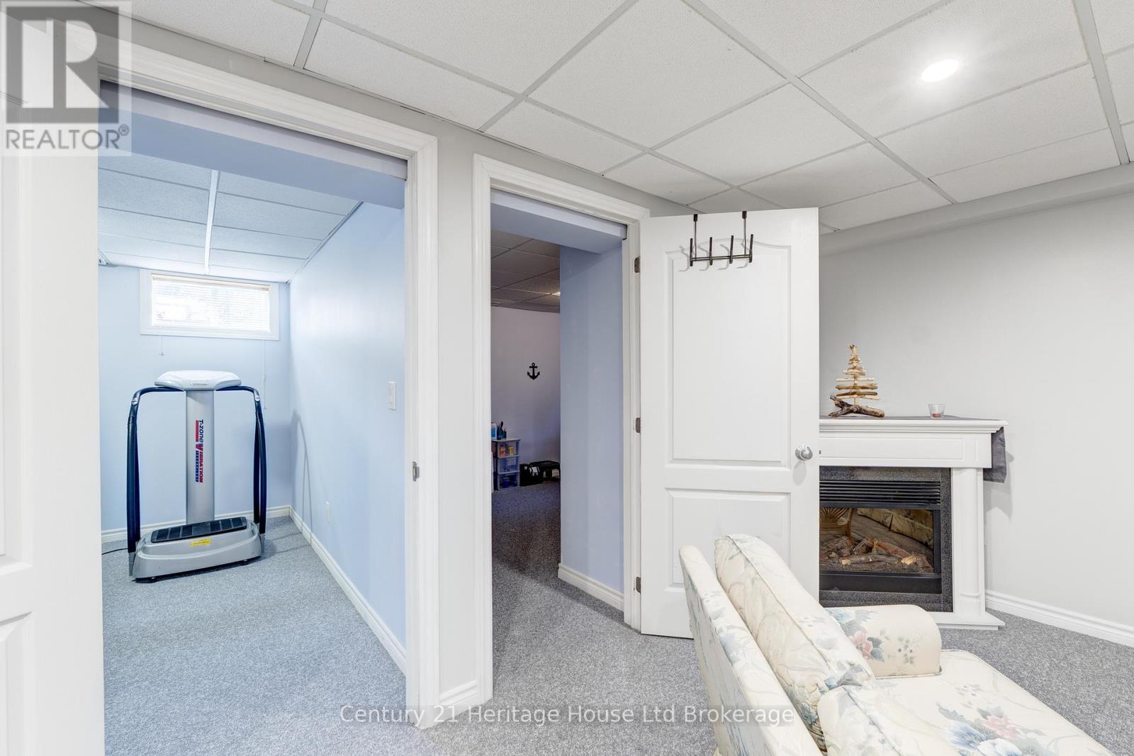 619 Fox Hollow Court, Woodstock (Woodstock - North), Ontario  N4T 1W3 - Photo 45 - X12896560