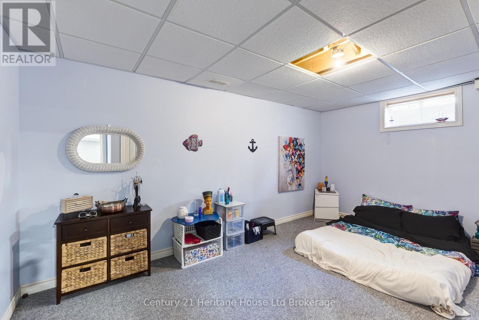 619 Fox Hollow Court, Woodstock (Woodstock - North), Ontario  N4T 1W3 - Photo 47 - X12896560