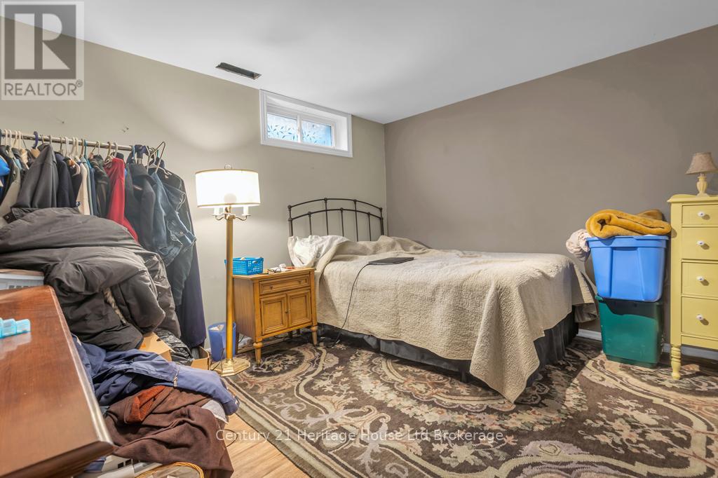 997 Vanier Avenue, Woodstock (Woodstock - North), Ontario  N4S 4K5 - Photo 24 - X12896816