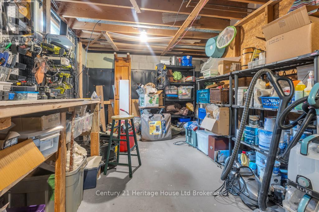 997 Vanier Avenue, Woodstock (Woodstock - North), Ontario  N4S 4K5 - Photo 27 - X12896816