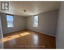 2 - 571 ONTARIO STREET, warwick (watford), Ontario