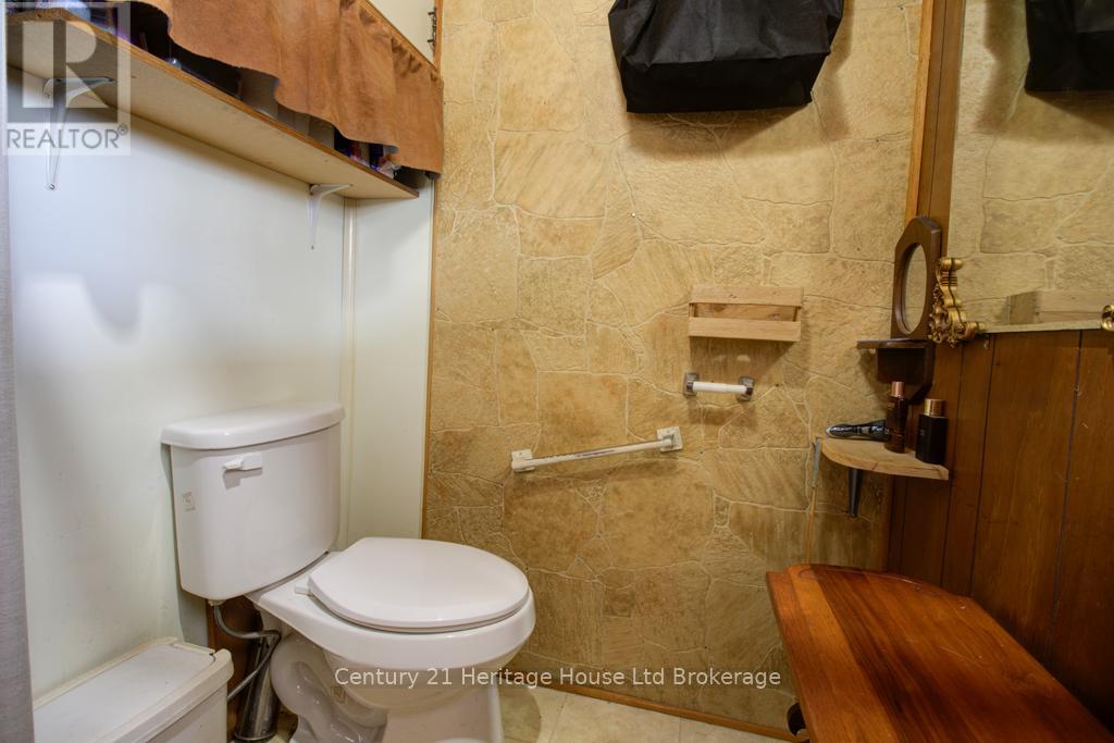 242 Wonham Street S, Ingersoll (Ingersoll - South), Ontario  N5C 2Z6 - Photo 13 - X12902678