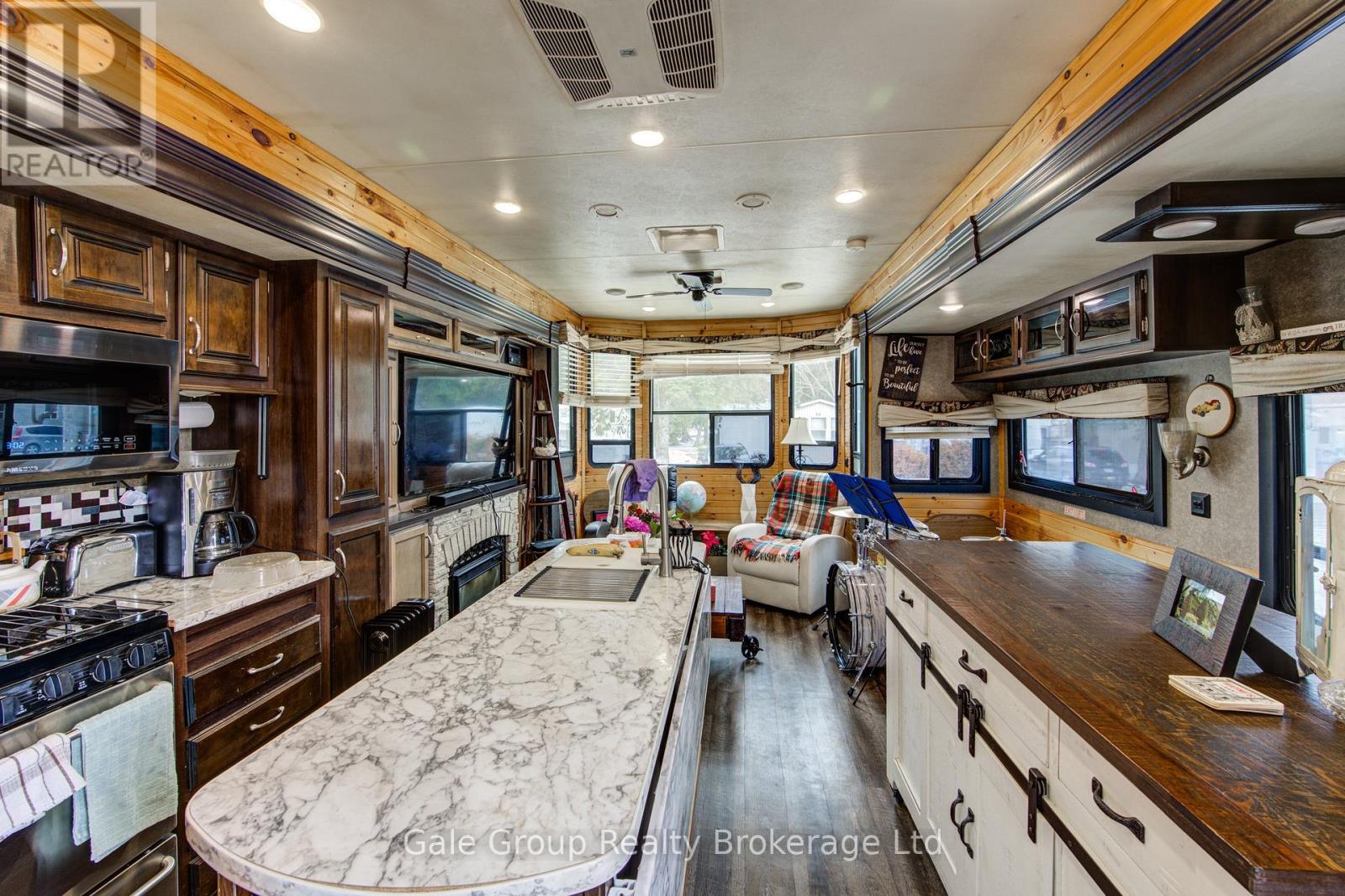 92 - 495856 10th Line, East Zorra-Tavistock, Ontario  N4S 7V7 - Photo 6 - X12902886