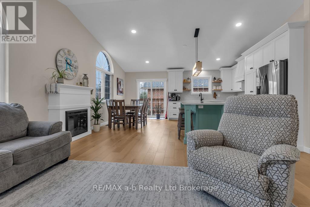 6744 Hacienda Road, Malahide, Ontario  N5H 2R5 - Photo 19 - X12904126