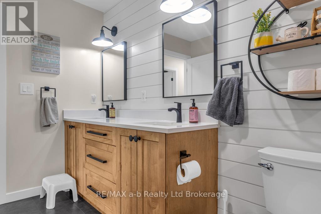 6744 Hacienda Road, Malahide, Ontario  N5H 2R5 - Photo 22 - X12904126