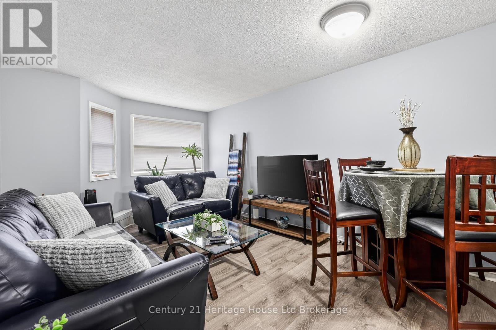 35 - 64 Hiawatha Road, Woodstock (Woodstock - North), Ontario  N4T 1P4 - Photo 11 - X12904614