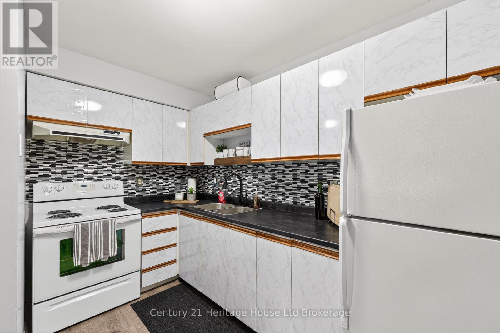 35 - 64 Hiawatha Road, Woodstock (Woodstock - North), Ontario  N4T 1P4 - Photo 17 - X12904614