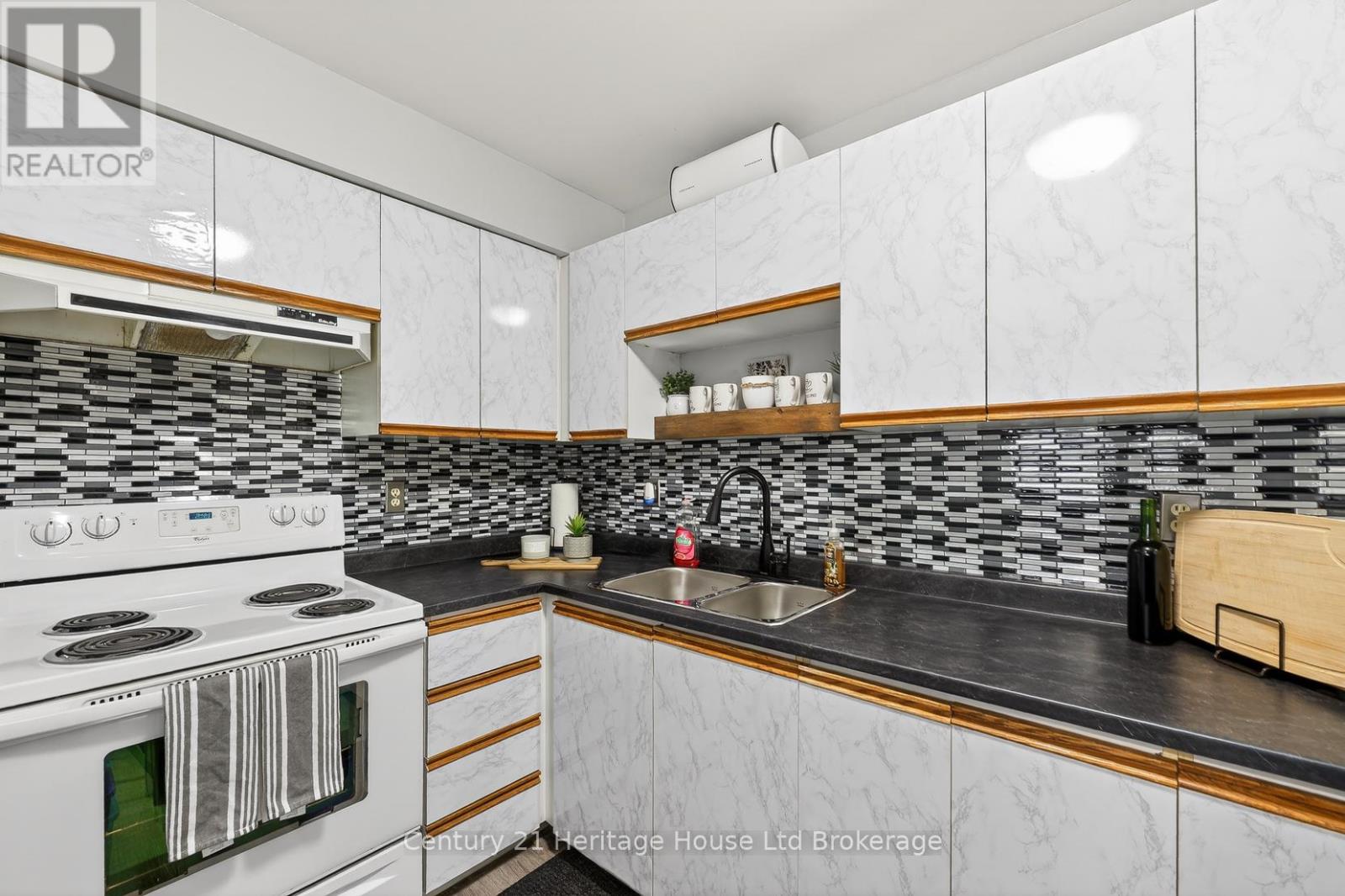 35 - 64 Hiawatha Road, Woodstock (Woodstock - North), Ontario  N4T 1P4 - Photo 18 - X12904614