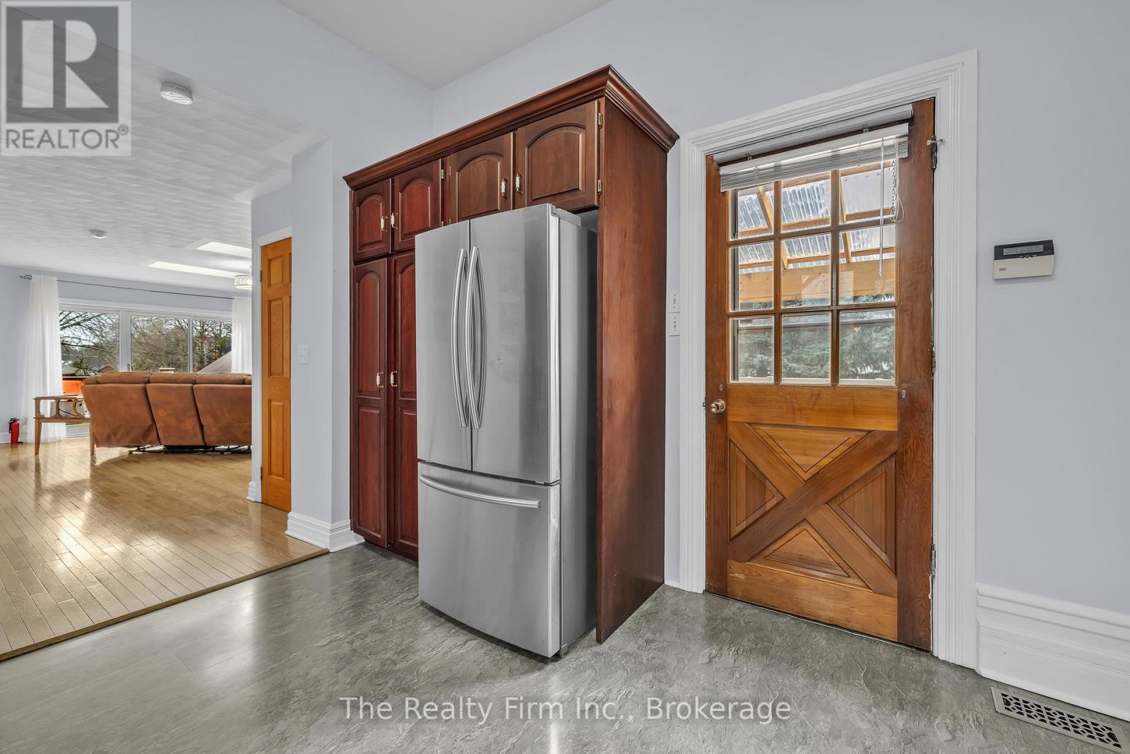 751 Rathbourne Avenue, Woodstock (Woodstock - North), Ontario  N4S 4L6 - Photo 16 - X12907730