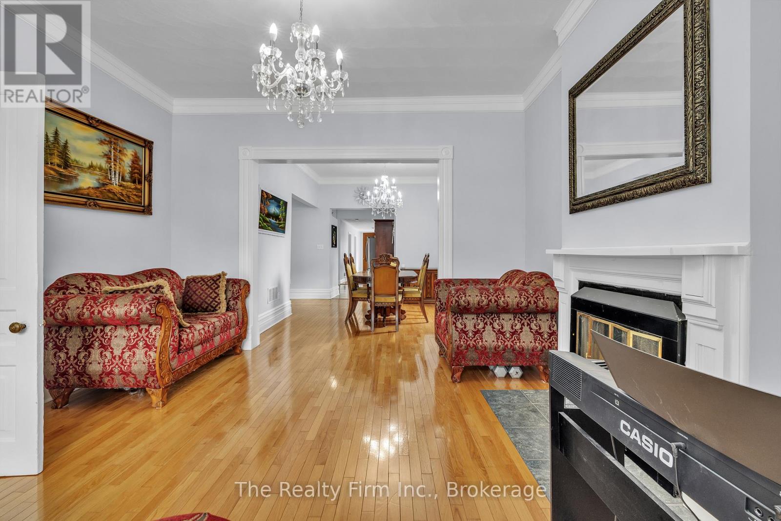 751 Rathbourne Avenue, Woodstock (Woodstock - North), Ontario  N4S 4L6 - Photo 9 - X12907730