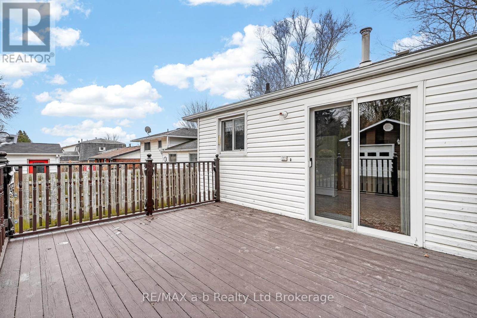 42 Princess Park Road, Ingersoll (Ingersoll - South), Ontario  N5C 1X8 - Photo 43 - X12909156