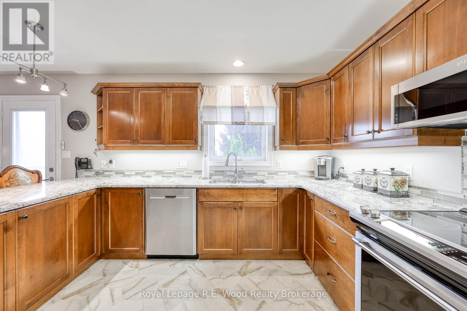 36 Morning Glory Drive, Tillsonburg, Ontario  N4G 5S9 - Photo 17 - X12910122